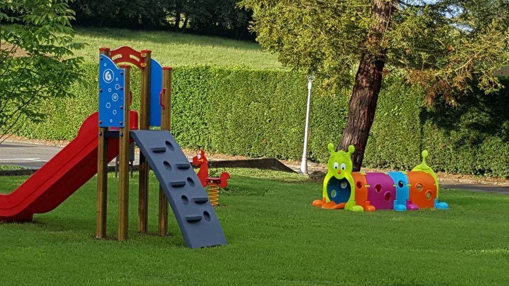 Hotel Camping Ribadesella Kültér fotó